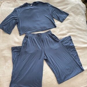 Lululemon Athleta Blue Matching Set